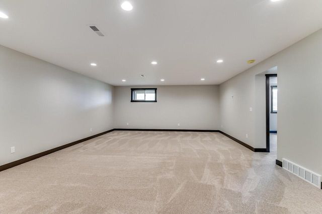 4058 Brooke Elizabeth DRIVE, Onalaska, WI 54650