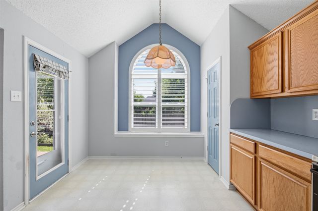140 Woodcreek Drive, Rockwall, TX 75032