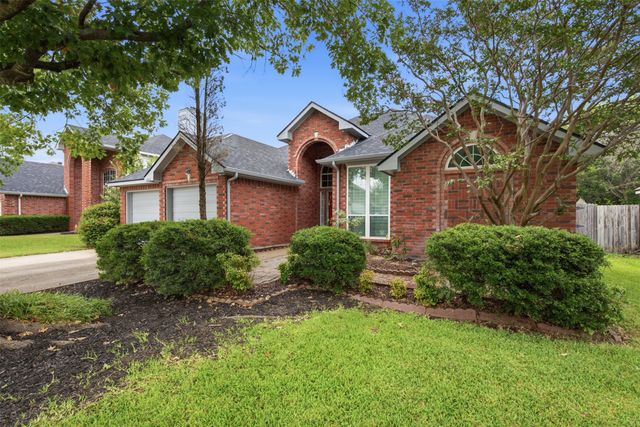 140 Woodcreek Drive, Rockwall, TX 75032