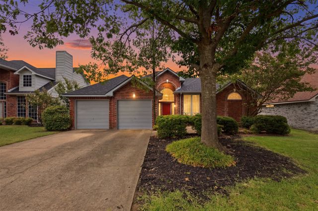 140 Woodcreek Drive, Rockwall, TX 75032