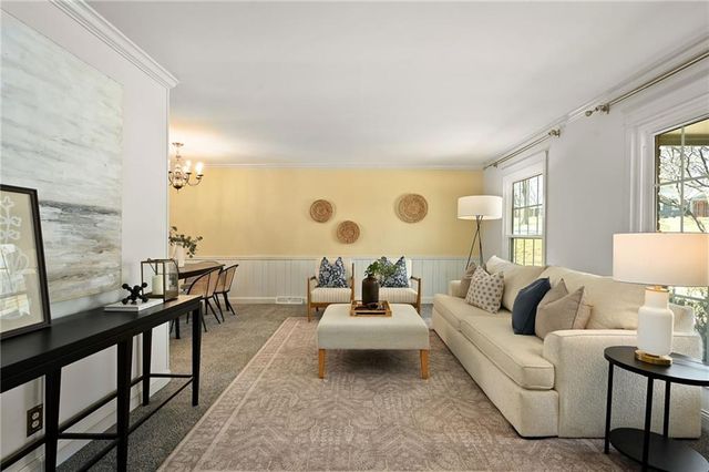 5831 W 87th Terrace, Overland Park, KS 66207