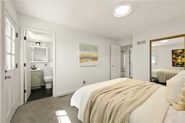 5831 W 87th Terrace, Overland Park, KS 66207