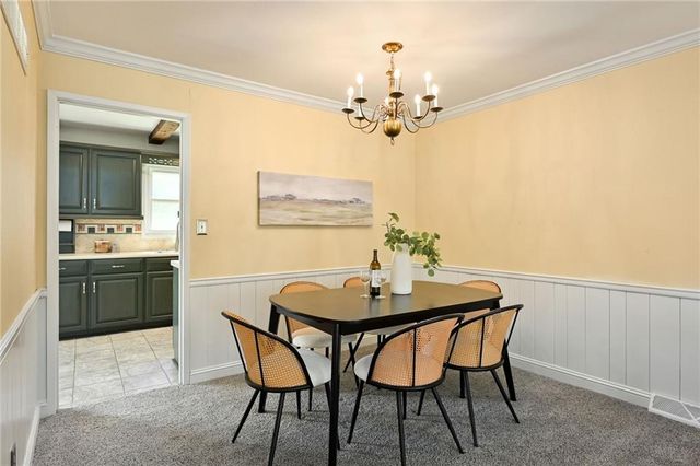 5831 W 87th Terrace, Overland Park, KS 66207