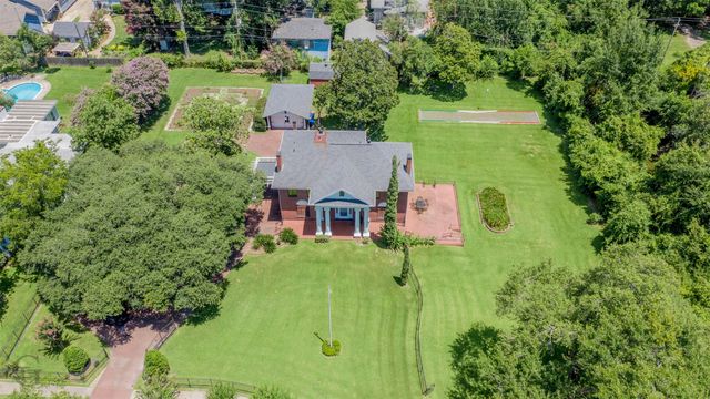 920 Ockley Drive, Shreveport, LA 71106