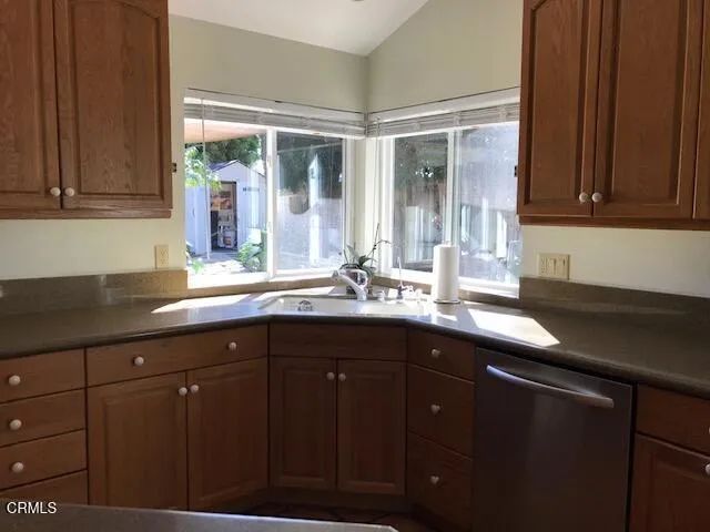 157 N Linden Drive, Ventura, CA 93004