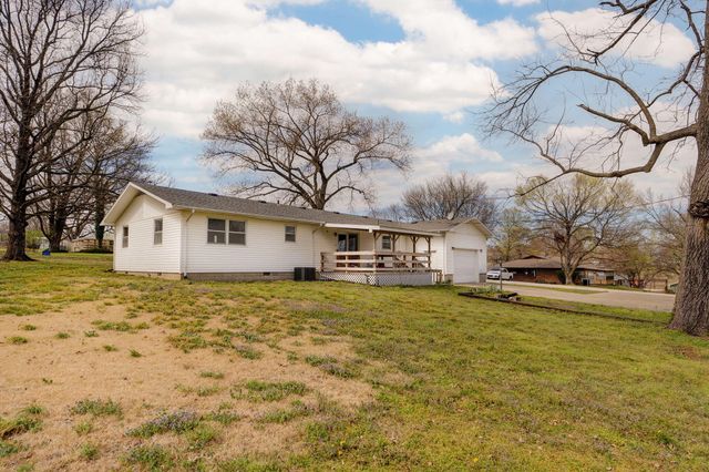 504 Garfield Street, Greenfield, MO 65661