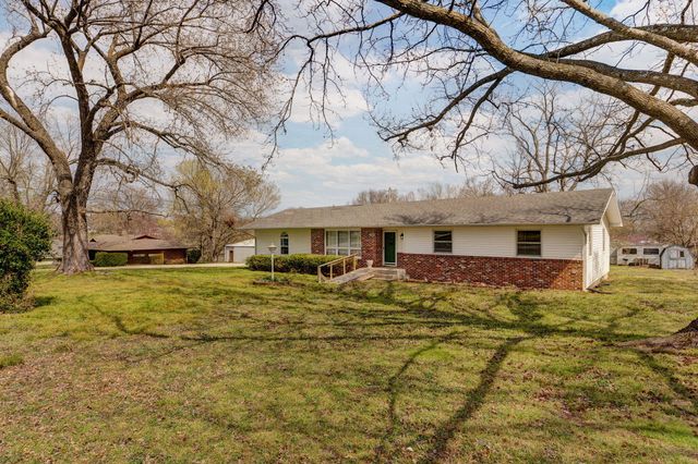 504 Garfield Street, Greenfield, MO 65661