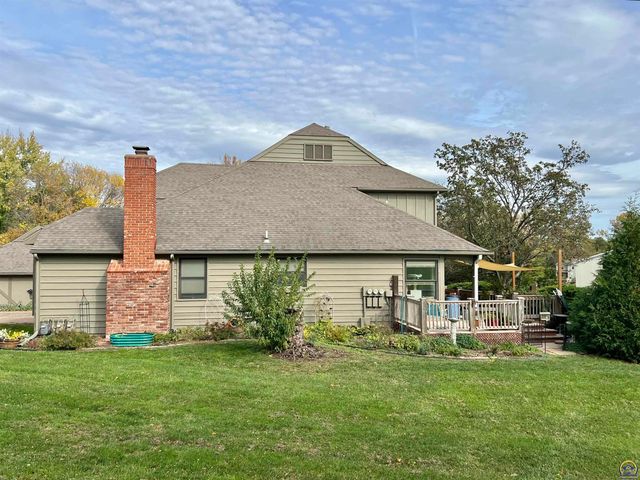 4215 Wimbledon DR, Lawrence, KS 66047