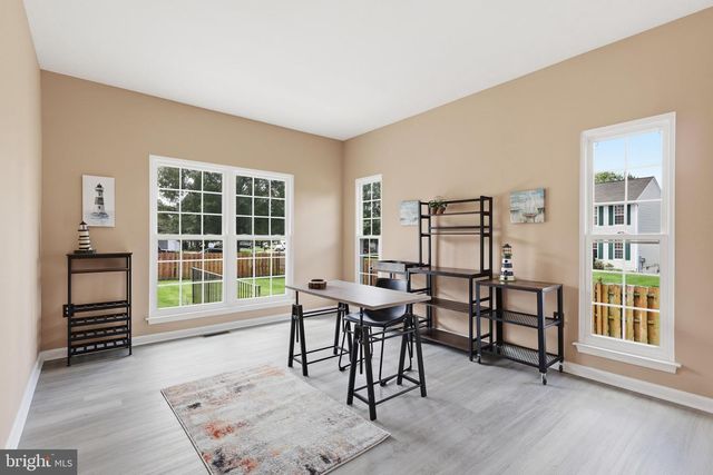 12337 GRIMSBY LN, Bristow, VA 20136