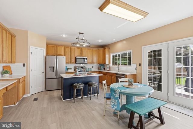 12337 GRIMSBY LN, Bristow, VA 20136