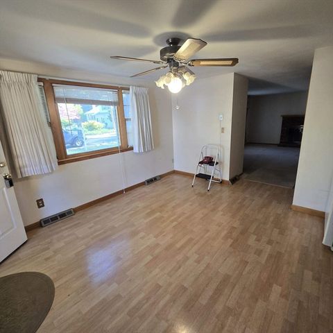 179 Bellevue Ave, Brockton, MA 02302