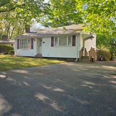 179 Bellevue Ave, Brockton, MA 02302