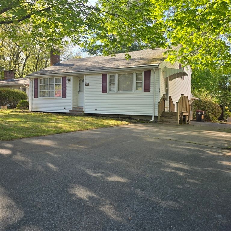 179 Bellevue Ave, Brockton, MA 02302