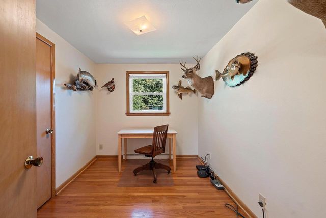 1086 THORNDALE STREET, Green Bay, WI 54304