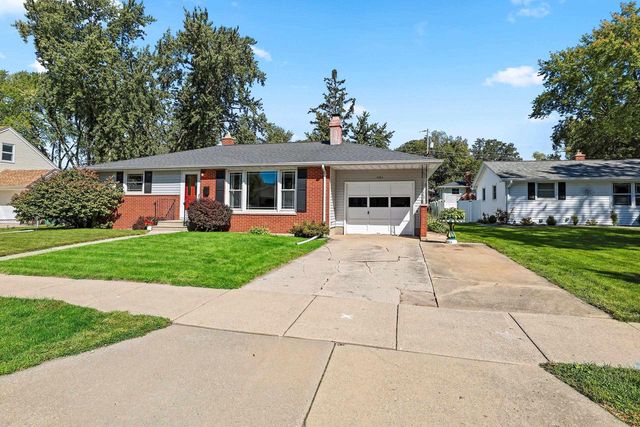 1086 THORNDALE STREET, Green Bay, WI 54304