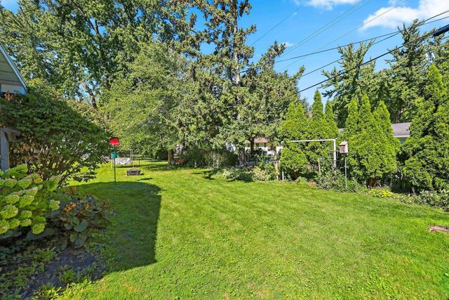 1086 THORNDALE STREET, Green Bay, WI 54304