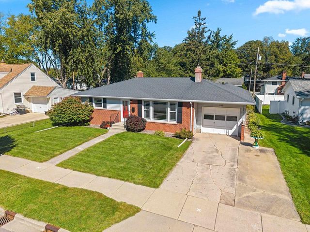 1086 THORNDALE STREET, Green Bay, WI 54304