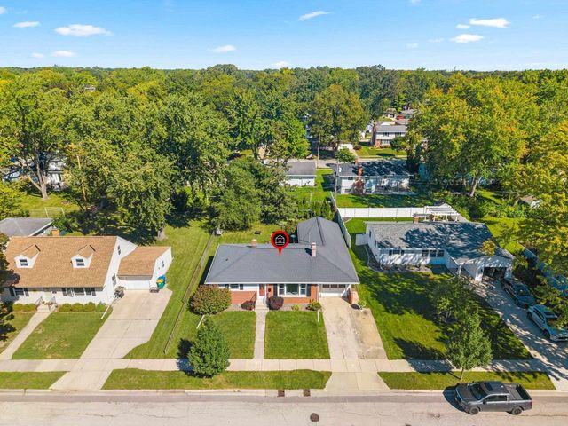 1086 THORNDALE STREET, Green Bay, WI 54304