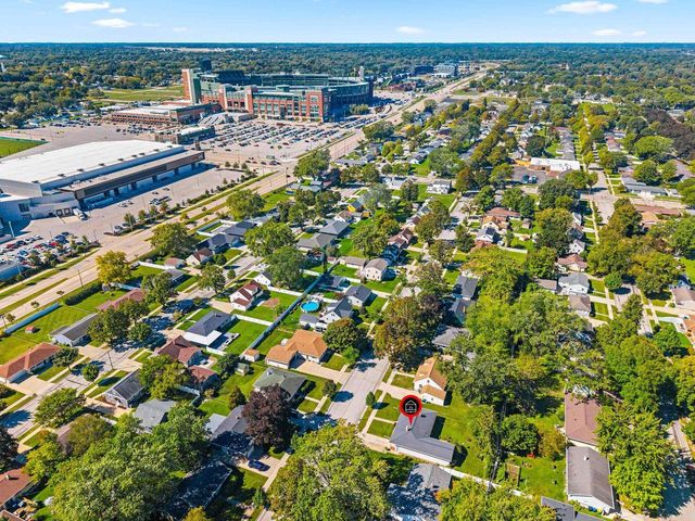 1086 THORNDALE STREET, Green Bay, WI 54304