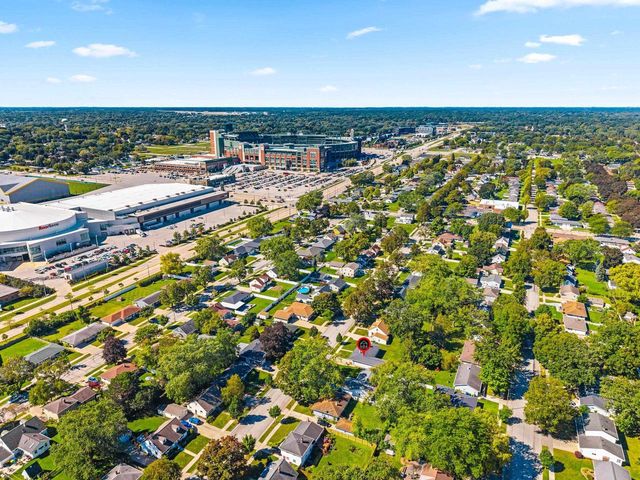 1086 THORNDALE STREET, Green Bay, WI 54304