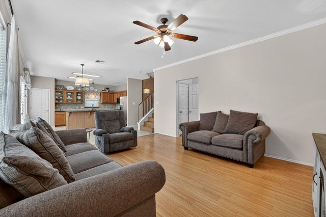 1307 Coral Cay LN, Round Rock, TX 78664