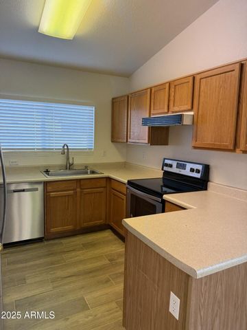 814 N MARBLE Street, Gilbert, AZ 85234