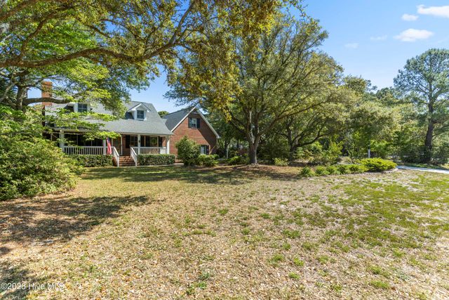 6002 Robert Ruark Drive SE, Boiling Spring Lakes, NC 28461