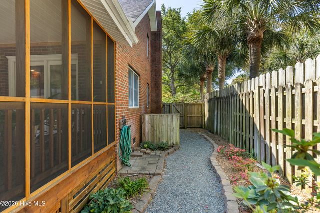 6002 Robert Ruark Drive SE, Boiling Spring Lakes, NC 28461