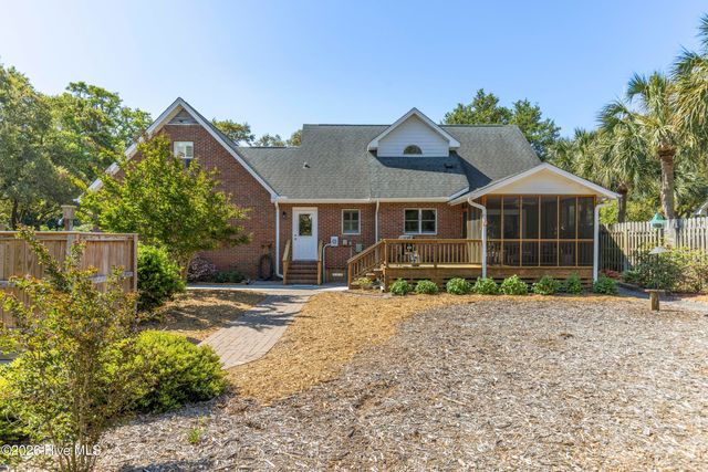 6002 Robert Ruark Drive SE, Boiling Spring Lakes, NC 28461
