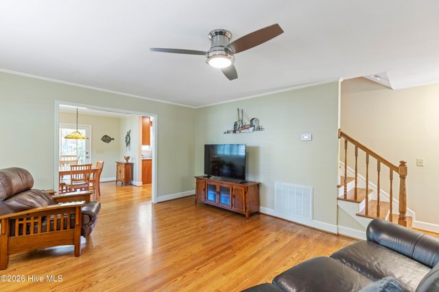 6002 Robert Ruark Drive SE, Boiling Spring Lakes, NC 28461