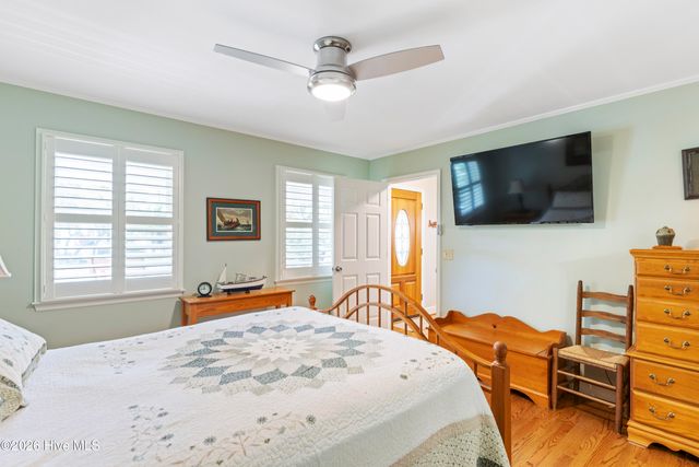 6002 Robert Ruark Drive SE, Boiling Spring Lakes, NC 28461