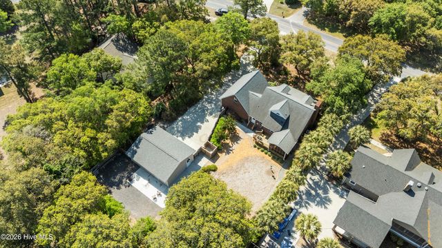 6002 Robert Ruark Drive SE, Boiling Spring Lakes, NC 28461