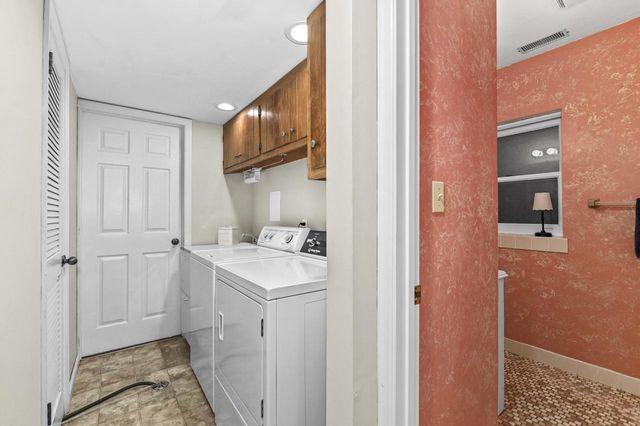 25922 Loomis ROAD, Waterford, WI 53185