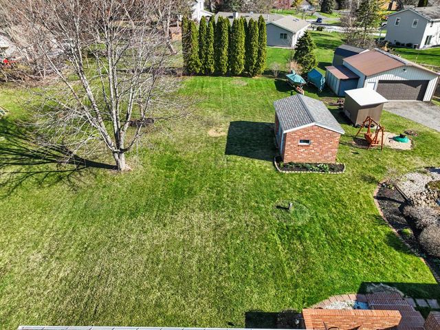 25922 Loomis ROAD, Waterford, WI 53185
