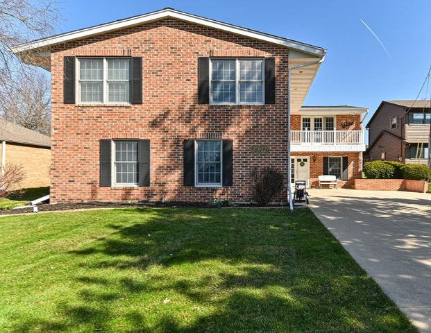 25922 Loomis ROAD, Waterford, WI 53185