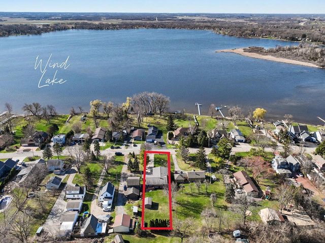 25922 Loomis ROAD, Waterford, WI 53185