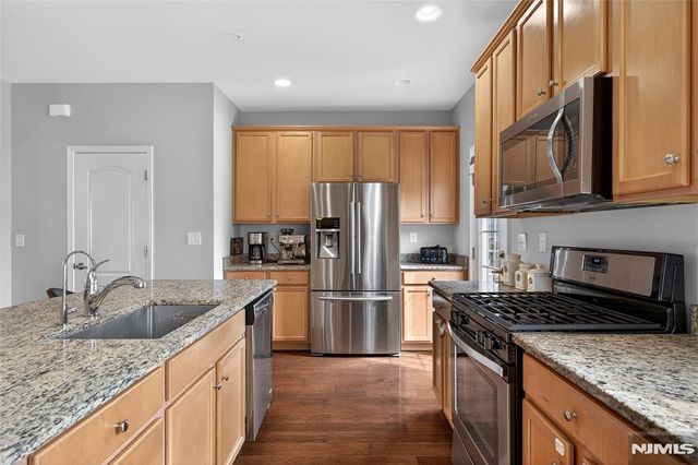 56 Wesmont Drive, Wood Ridge, NJ 07075