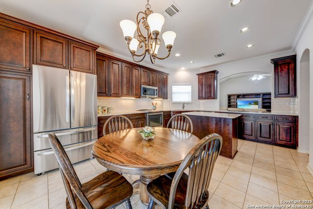 7519 Eagle Ledge, San Antonio, TX 78249