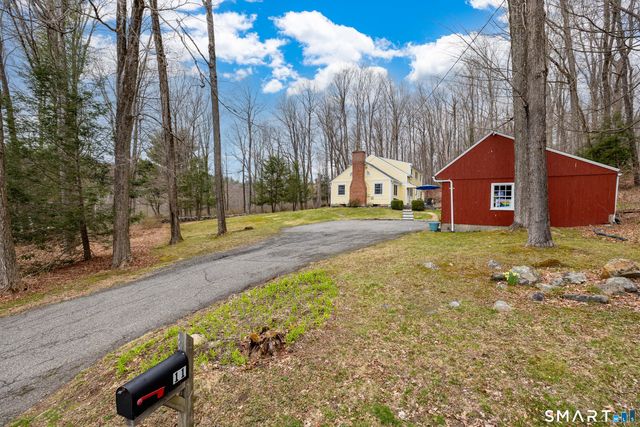 11 Sheldon Lane, Litchfield, CT 06759