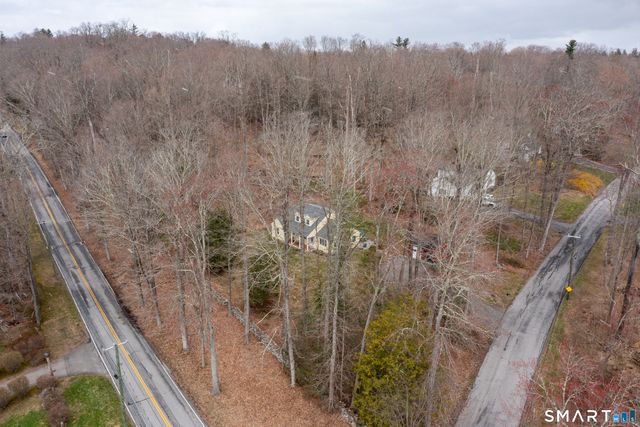 11 Sheldon Lane, Litchfield, CT 06759