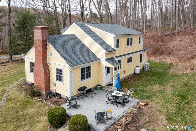 11 Sheldon Lane, Litchfield, CT 06759
