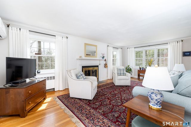 11 Sheldon Lane, Litchfield, CT 06759