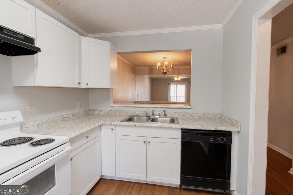 2505 Broad Street 323, Athens, GA 30606 — photo 4