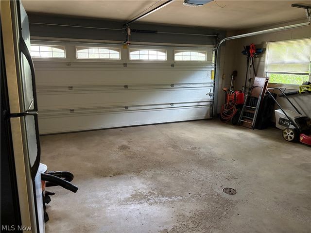 144 Everhard Road SW, North Canton, OH 44709