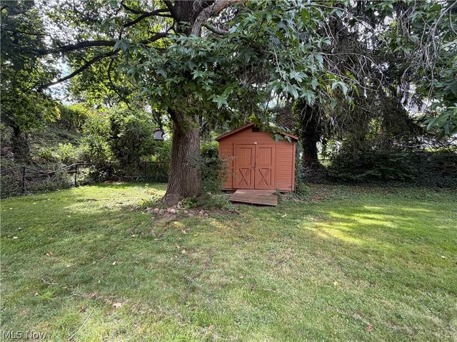 144 Everhard Road SW, North Canton, OH 44709