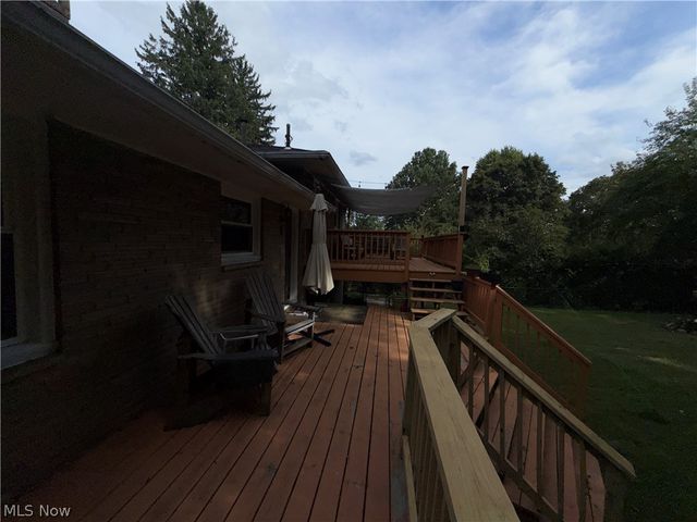 144 Everhard Road SW, North Canton, OH 44709