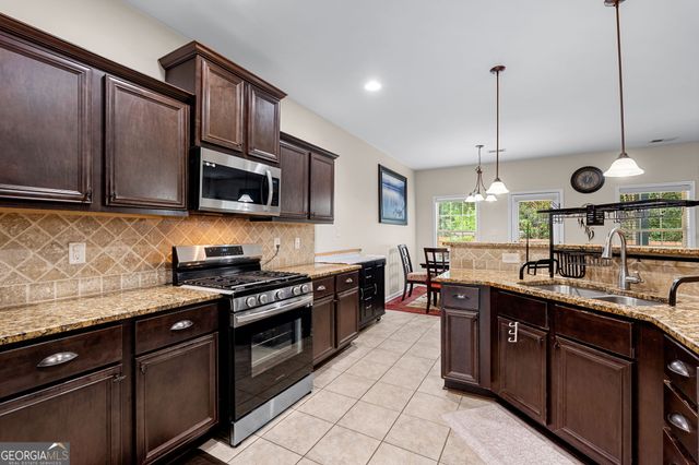 109 Briandwood Drive, Newnan, GA 30265