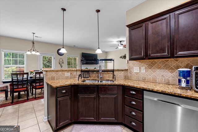 109 Briandwood Drive, Newnan, GA 30265