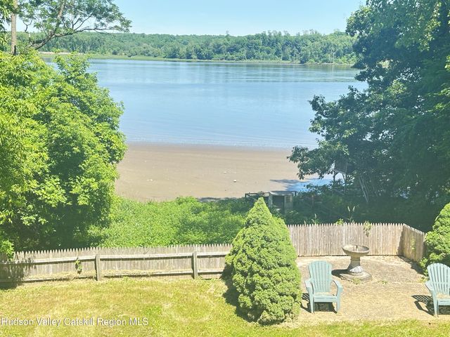 162 Greene Bedell Road, Coxsackie, NY 12051