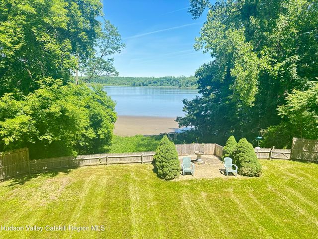 162 Greene Bedell Road, Coxsackie, NY 12051